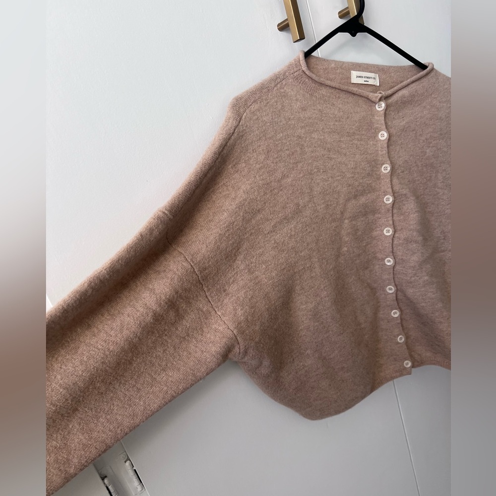 James Street Co Peri Shrunken Cardigan - Picture 9 of 12